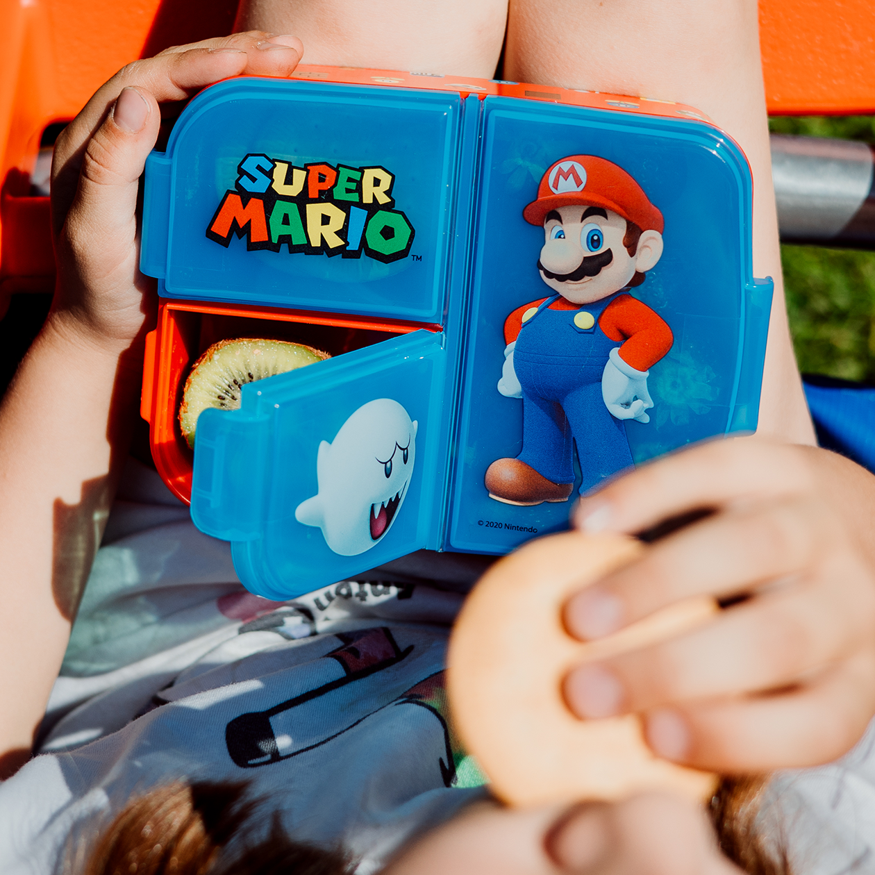 SUPER MARIO multi compartment sandwich box, 18x13