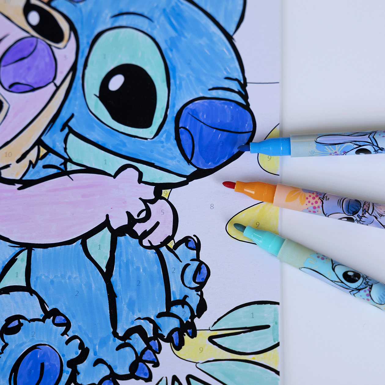 LILO & STITCH Mal efter tal